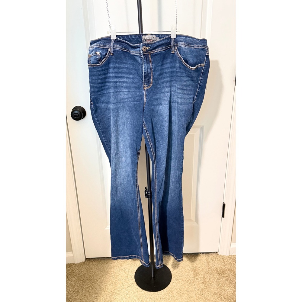 Torrid Luxe Slim Boot Jeans Womens 22R Medium Wash Stretch Denim Bootcut Pants - Picture 1 of 7